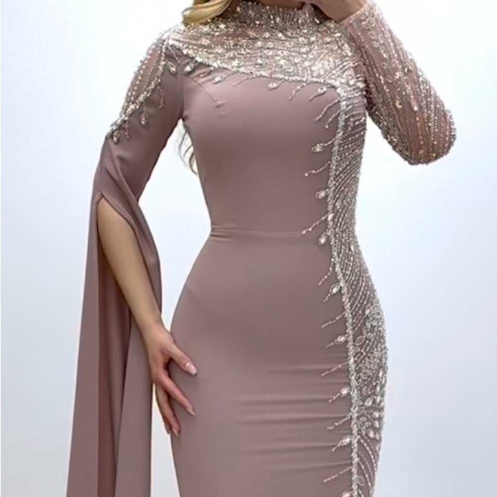 NEVER WORN Elegant Mauve Gown Drape Sleeve Gown with Embellished Beading